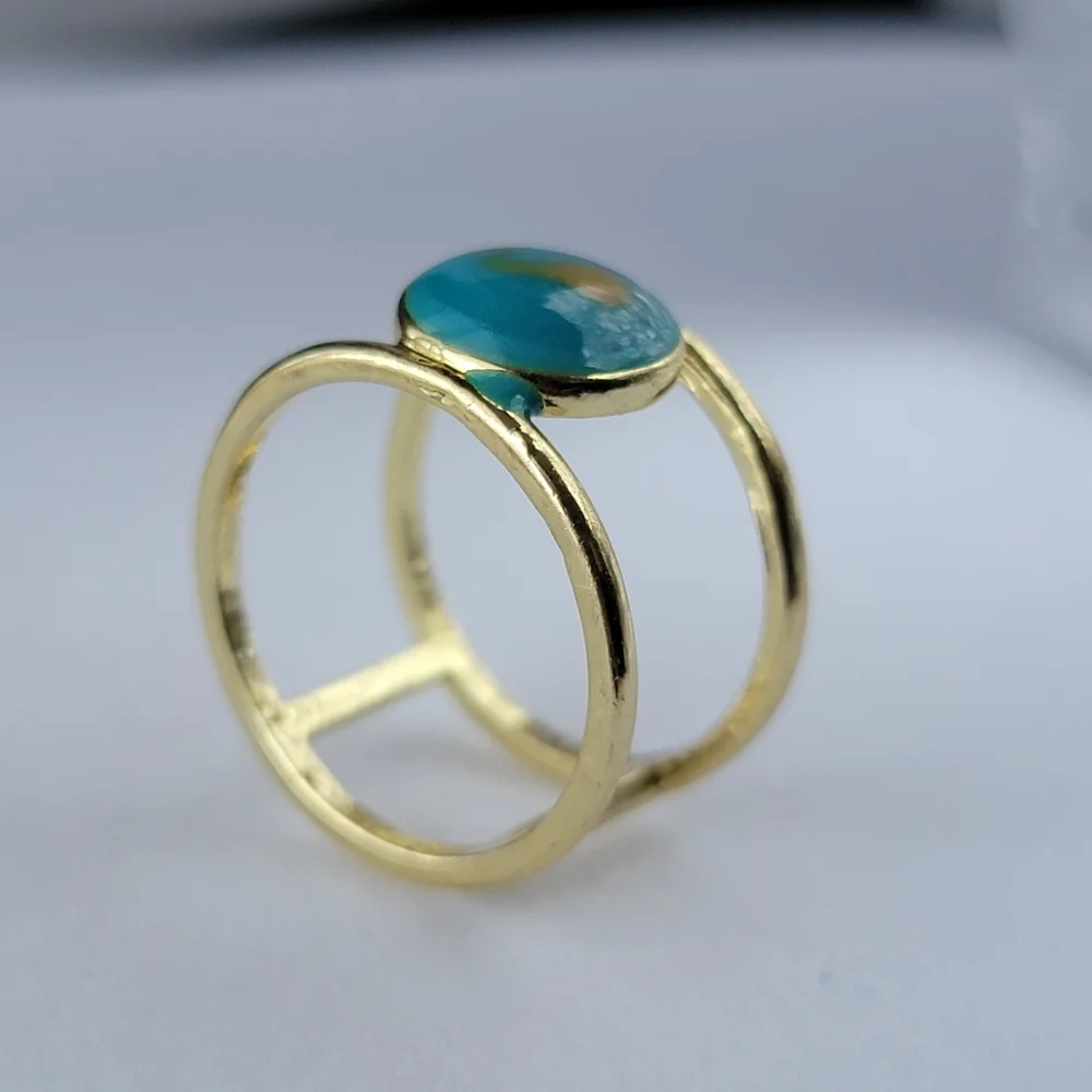 Turquoise and Gold Swirl Enamel Ring Gold Tone Size 6.5 Midi Ring
